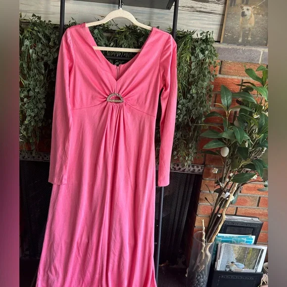 Vintage hot pink maxi dress - Picture 2 of 8